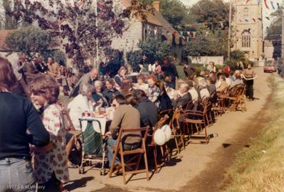 1977_Streetparty-2