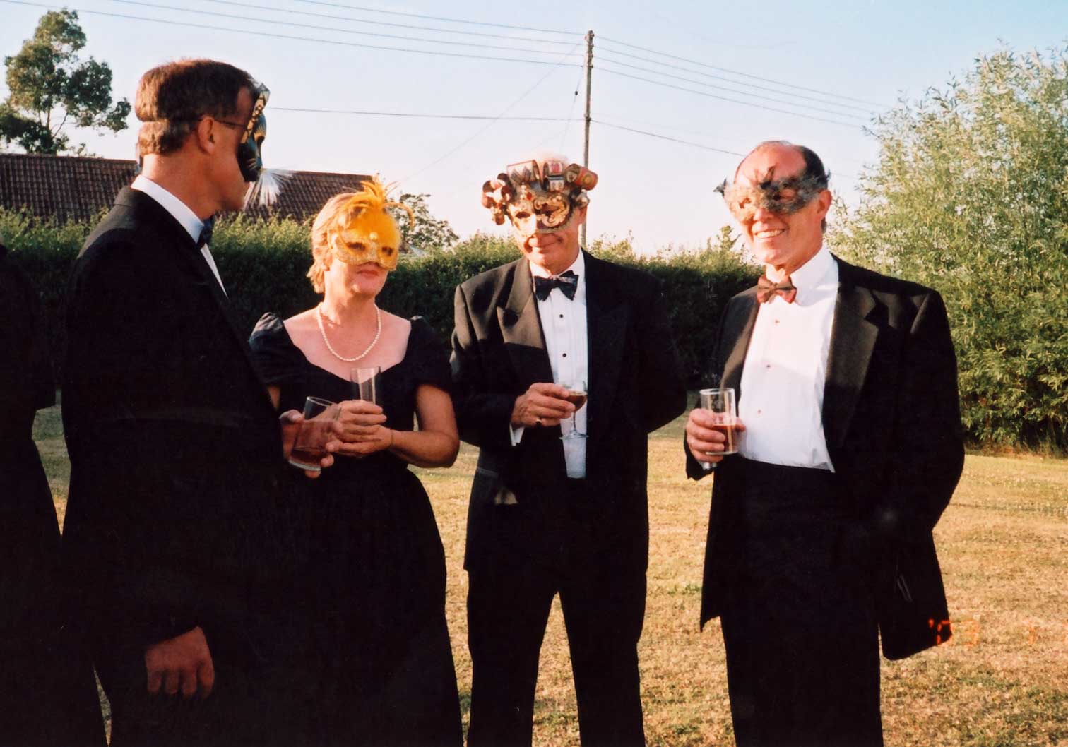 2003Maskball-05