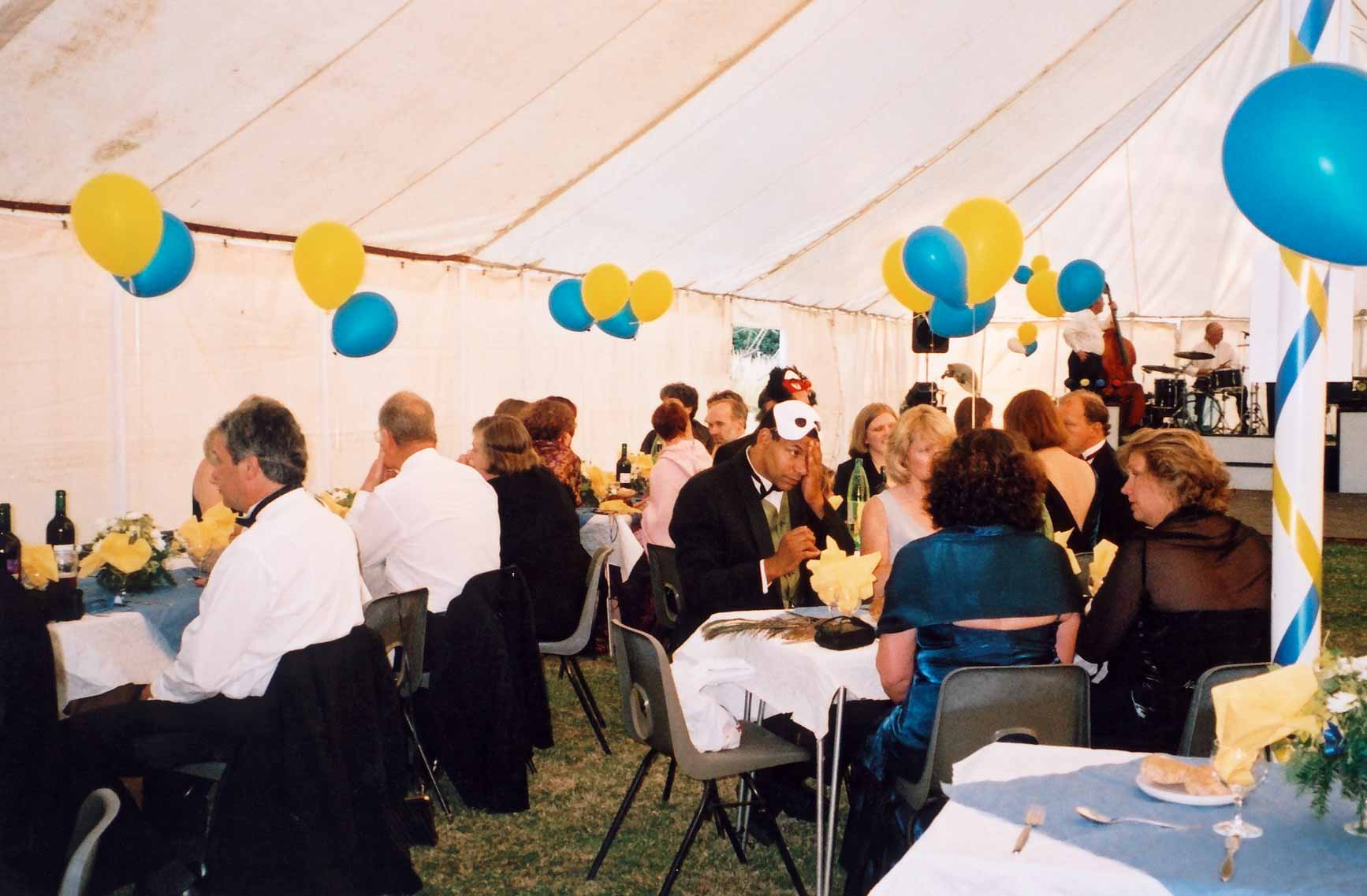 2003Maskball-09