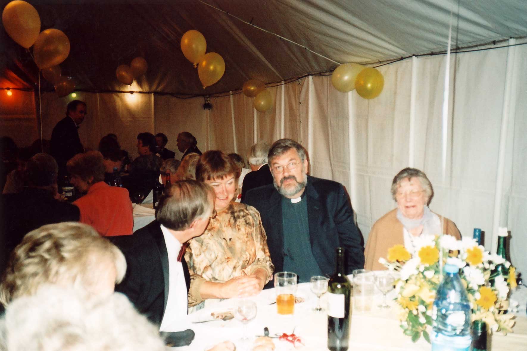 2004SummerBall-4